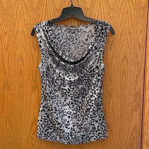 Women’s Apt. 9 Sleeveless top. Sz S Black and Grey animal print